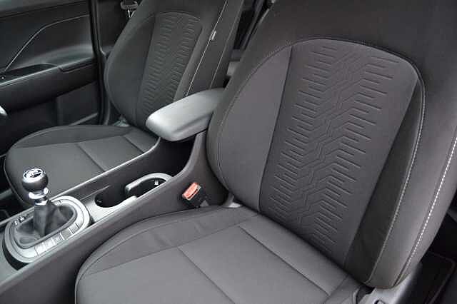 Hyundai KONA 1.0T 100 Advance 5dr Blue