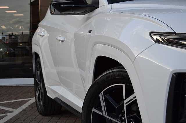 Hyundai TUCSON 1.6T 48V MHD N Line 5dr DCT Atlas White