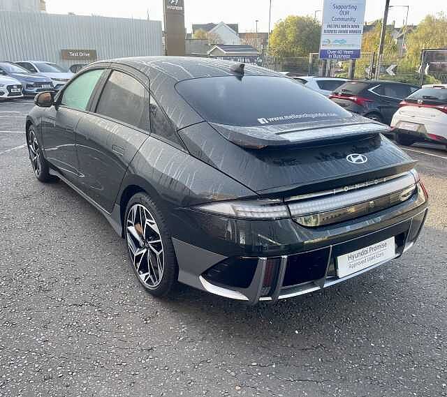 Hyundai IONIQ 6 E (228ps) Premium 77kWh (Single Motor) RWD