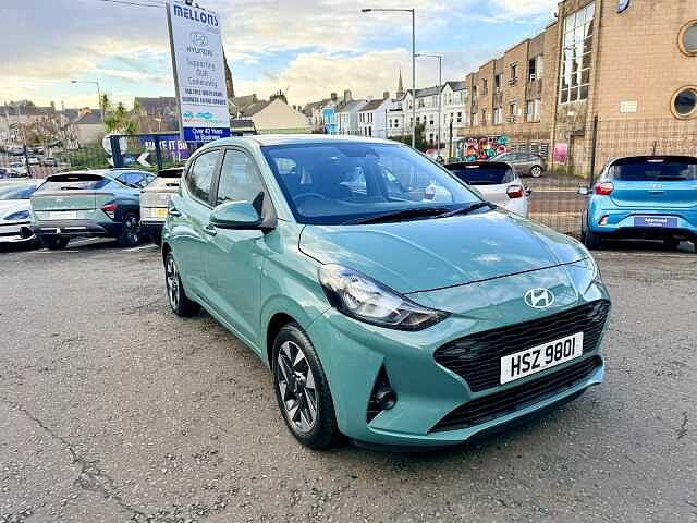 1.0 Advance 5dr