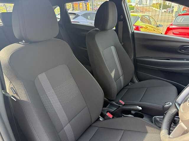 Hyundai i20 1.0T GDi 90 Black Line 5dr