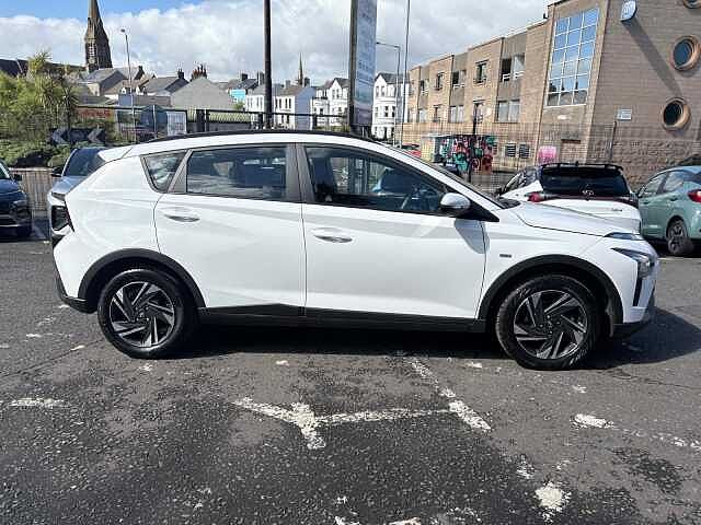 Hyundai BAYON 1.0 TGDi 48V MHEV SE Connect 5dr White