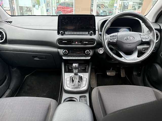 Hyundai KONA 1.6 GDi Hybrid Premium 5dr DCT Red