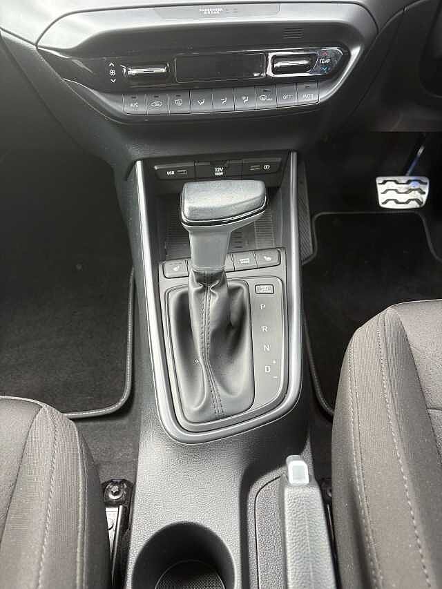 Hyundai BAYON 1.0 TGDi 48V MHEV Premium 5dr DCT Blue