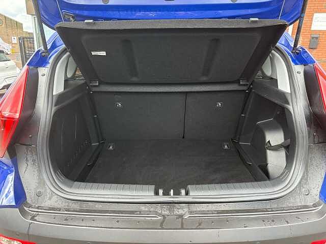 Hyundai BAYON 1.0 TGDi 48V MHEV Premium 5dr DCT Blue