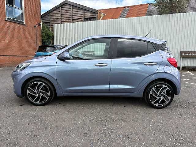 Hyundai i10 1.2 MPi Premium 5dr Auto
