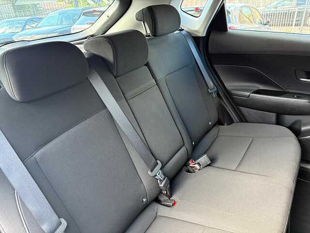 Hyundai KONA 1.0T Advance 5dr Green