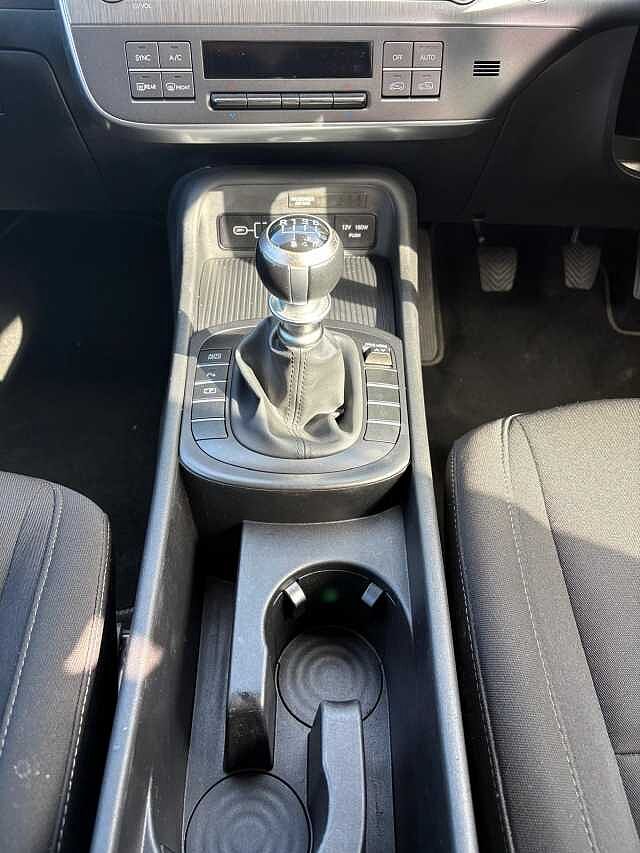 Hyundai KONA 1.0T Advance 5dr Green