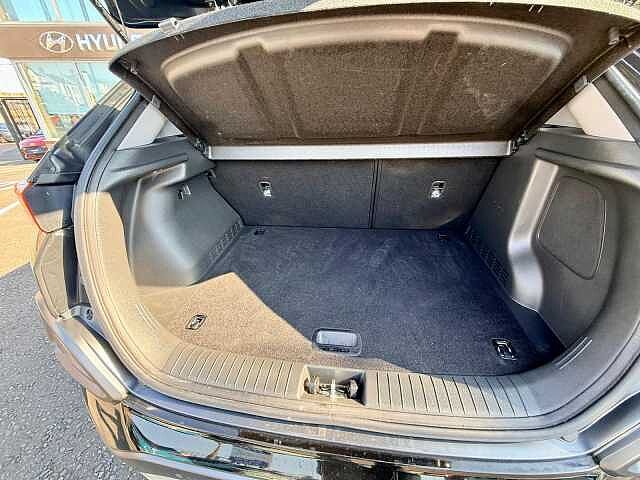 Hyundai KONA 1.6 GDi Hybrid Premium 5dr DCT