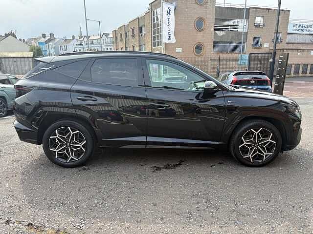 Hyundai TUCSON 1.6 TGDi Hybrid 230 N Line 5dr 2WD Auto Black