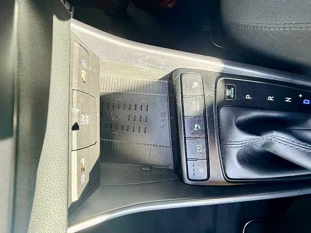 Hyundai BAYON 1.0 TGDi 48V MHEV Premium 5dr DCT