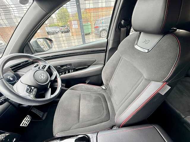 Hyundai TUCSON 1.6 TGDi Hybrid 230 N Line 5dr 2WD Auto Black