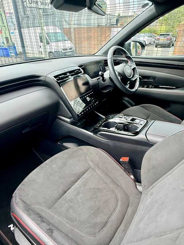Hyundai TUCSON 1.6 TGDi Hybrid 230 N Line 5dr 2WD Auto Black