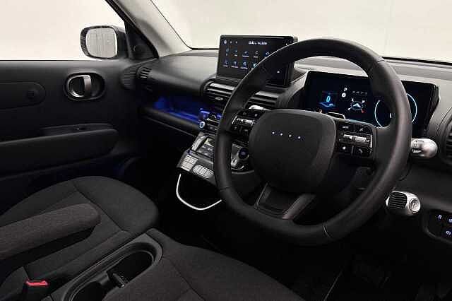 Hyundai INSTER 85kW 02 49kWh 5dr Auto Black