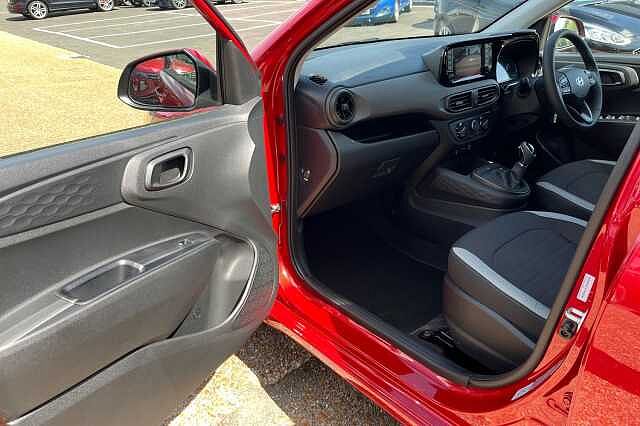 Hyundai i10 1.0 Advance Auto Euro 6 (s/s) 5dr