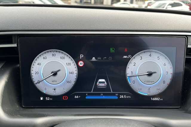 Hyundai TUCSON 1.6 T-GDi MHEV Premium DCT Euro 6 (s/s) 5dr White