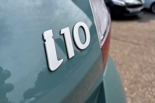 Hyundai i10 1.0 Premium Auto Euro 6 (s/s) 5dr