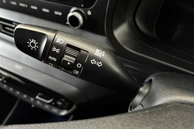 Hyundai I20 1.0 T-GDi Premium DCT Euro 6 (s/s) 5dr Blue