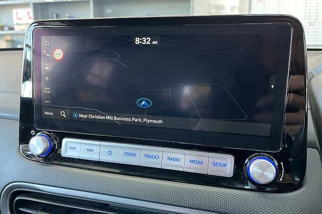 Hyundai KONA 64kWh Premium Auto 5dr (10.5kW Charger)