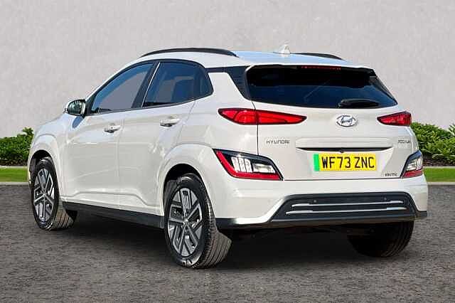 Hyundai KONA 64kWh Premium Auto 5dr (10.5kW Charger)
