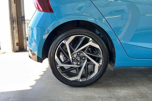 Hyundai I20 1.0 T-GDi MHEV Premium DCT Euro 6 (s/s) 5dr Blue