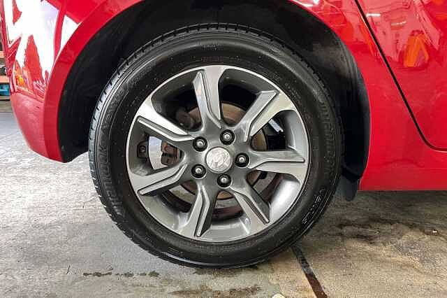 Hyundai ix20 1.6 Premium Nav Auto Euro 6 5dr