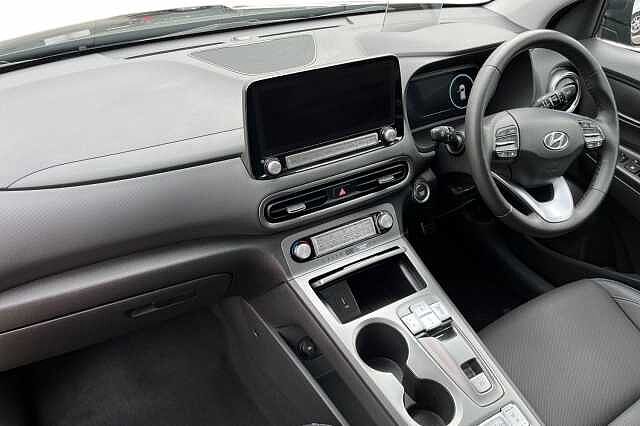 Hyundai KONA 64kWh Ultimate Auto 5dr (10.5kW Charger) Black