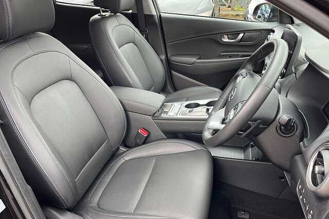 Hyundai KONA 64kWh Ultimate Auto 5dr (10.5kW Charger) Black