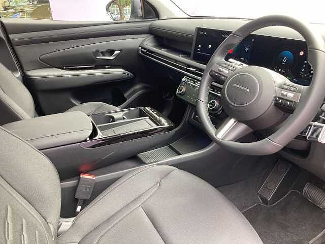 Hyundai TUCSON 1.6T Hybrid Advance 5dr Auto White