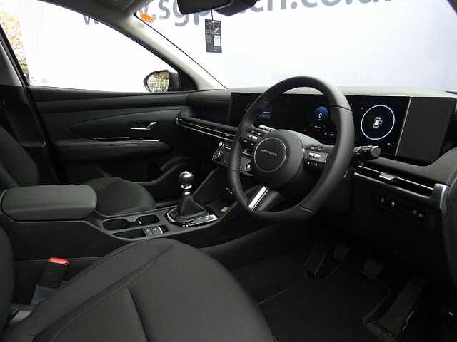 Hyundai TUCSON 1.6T Advance 5dr