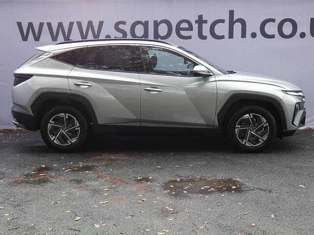 Hyundai TUCSON 1.6T Advance 5dr