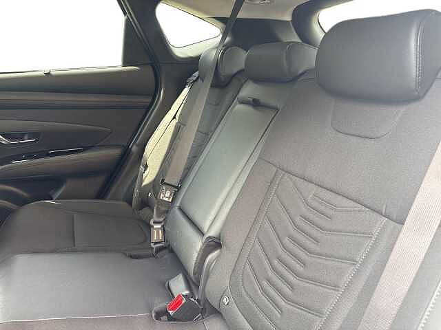 Hyundai TUCSON 1.6T Premium 5dr