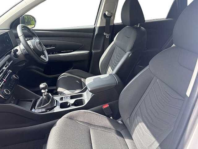 Hyundai TUCSON 1.6T Premium 5dr