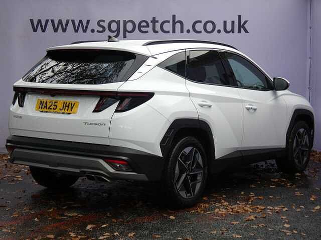 Hyundai TUCSON 1.6T Premium 5dr
