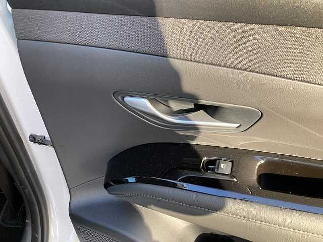 Hyundai TUCSON 1.6 TGDi Hybrid 230 SE Connect 5dr 2WD Auto