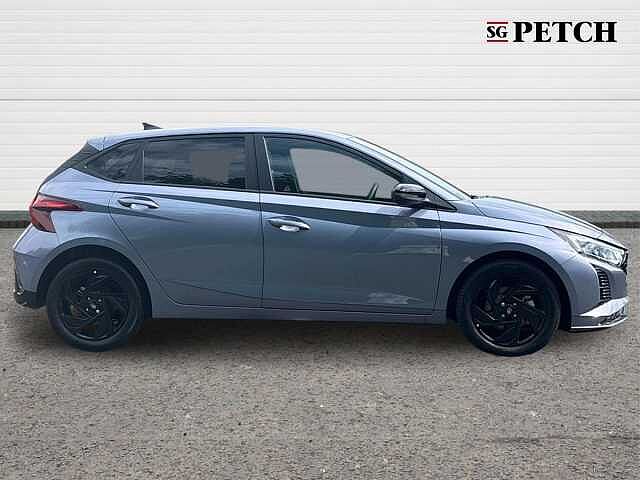 Hyundai i20 1.0T GDi 90 Black Line 5dr