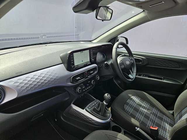 Hyundai i10 1.2 [79] Premium 5dr [Nav]