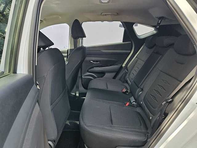 Hyundai TUCSON 1.6T Hybrid Advance 5dr Auto White
