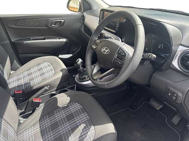 Hyundai i10 1.2 [79] Premium 5dr Auto [Nav]