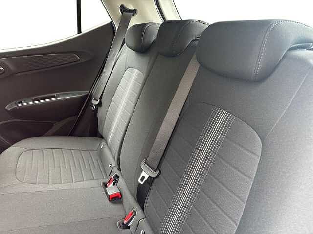 Hyundai i10 1.0 MPi SE Connect 5dr