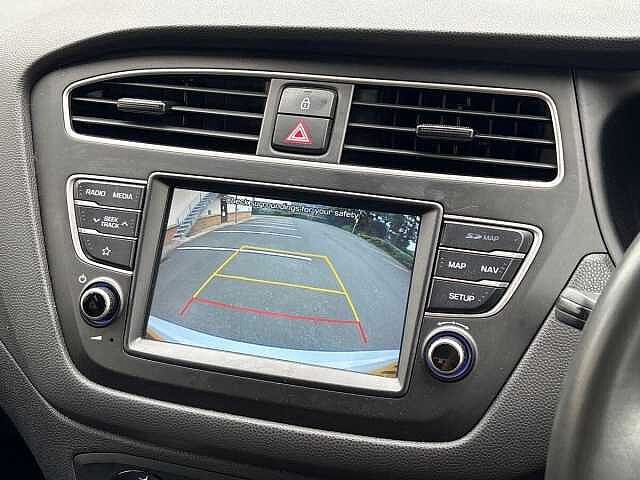 Hyundai i20 1.2 MPi Play 5dr