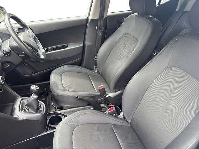 Hyundai i10 1.0 Play Euro 6 5dr