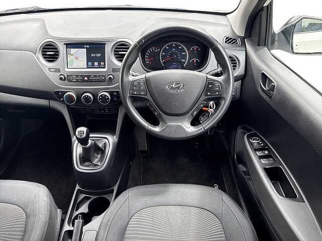 Hyundai i10 1.0 Play Euro 6 5dr