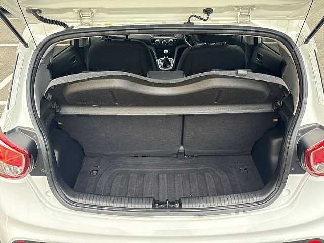 Hyundai i10 1.0 Play Euro 6 5dr