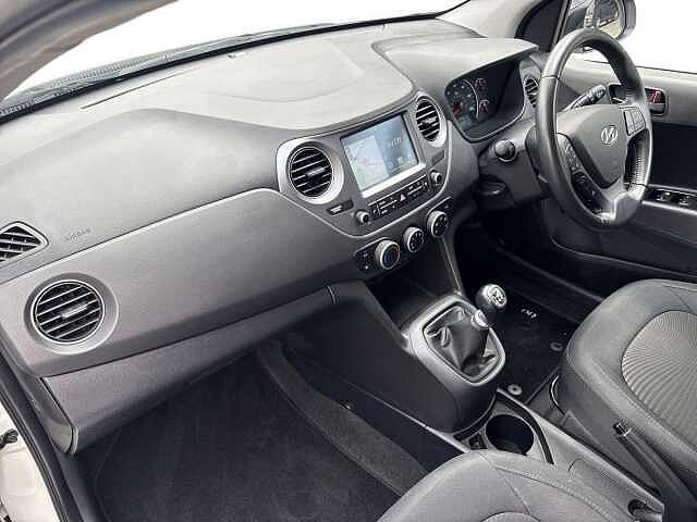 Hyundai i10 1.0 Play Euro 6 5dr