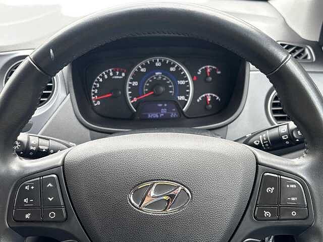 Hyundai i10 1.0 Play Euro 6 5dr