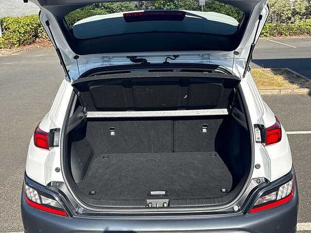 Hyundai KONA 1.6 GDi Hybrid Premium 5dr DCT