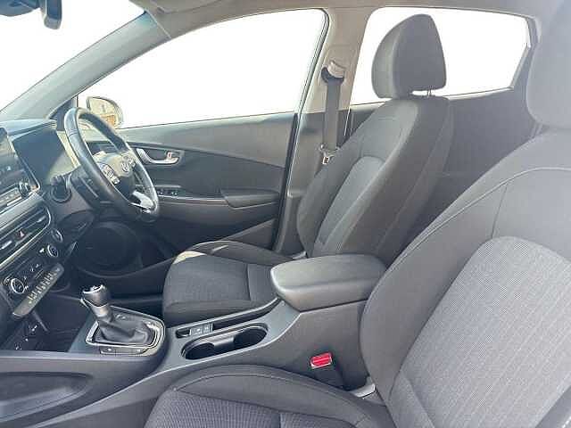 Hyundai KONA 1.6 GDi Hybrid Premium 5dr DCT