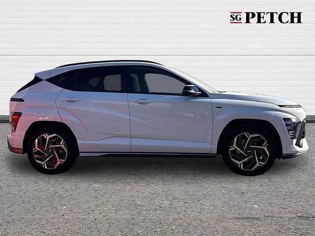 Hyundai KONA 1.6 GDi Hybrid N Line S 5dr DCT White