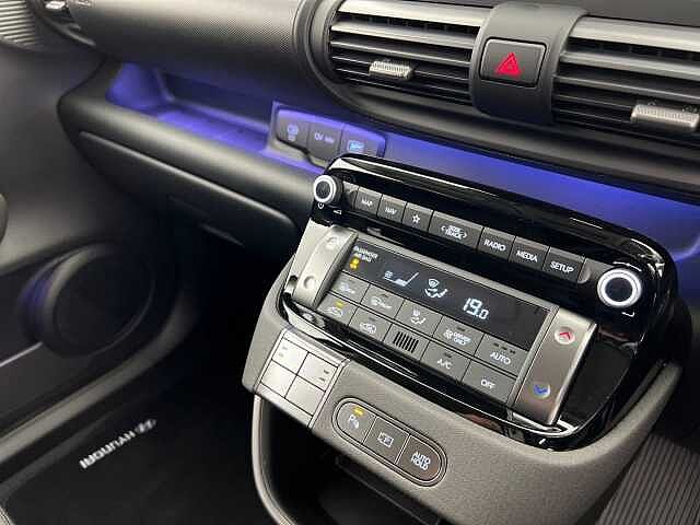 Hyundai INSTER 49kWh 02 BLACK